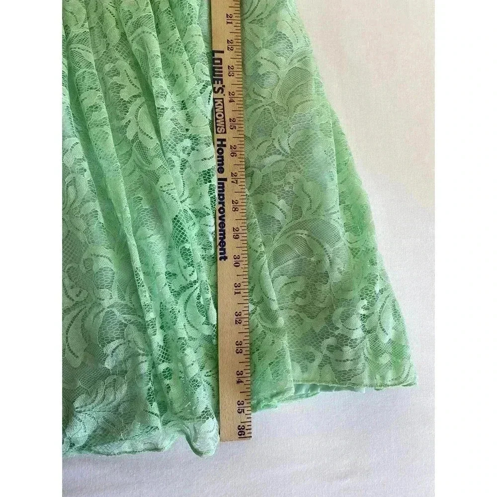 Mint Green Lace A-line Dress, Size Small w/ removable Sash & Built in Bra - Picture 11 of 11